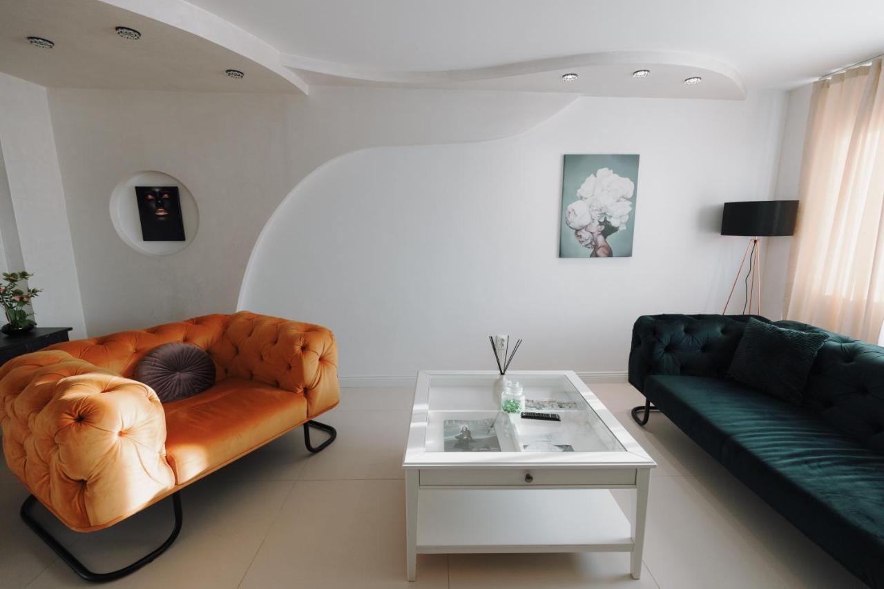 Bear'S Apartment Alba Iulia Eksteriør billede